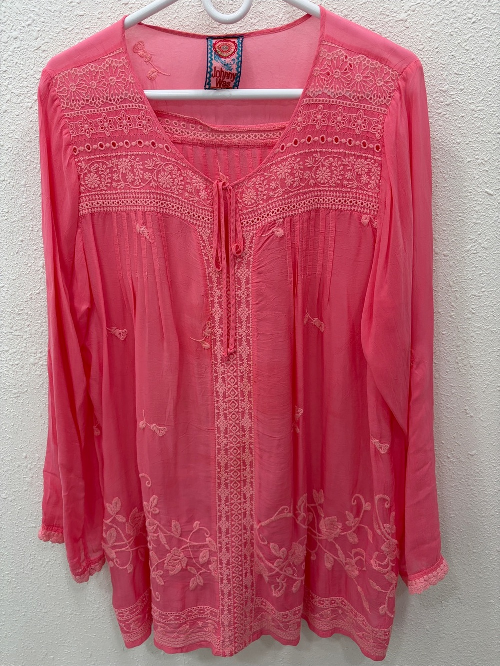 Johnny Was Pink Embroidered Sheet Peasant Tunic